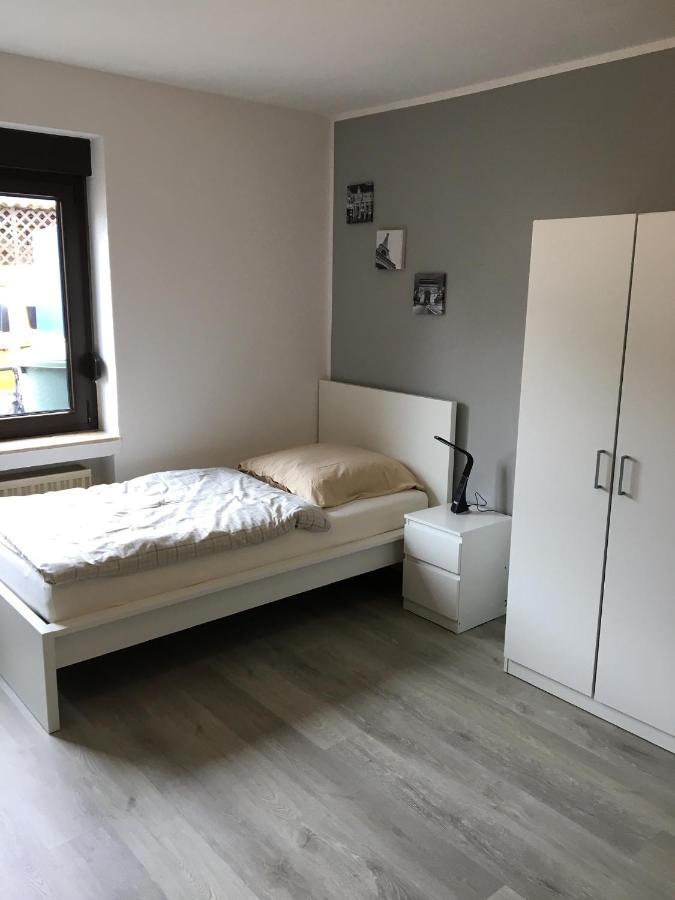 Apartamento Gemütliches Ferienzimmer Hürth Exterior foto